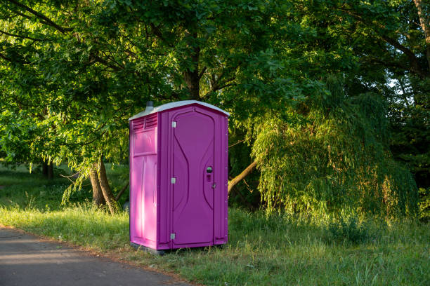 Porta potty delivery and setup in Carmel By The Sea, CA